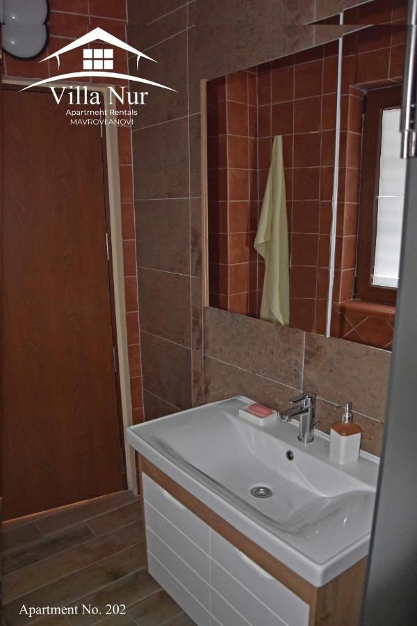 Villa Nur - Lake View Apartaments Mavrovi Anovi Екстер'єр фото